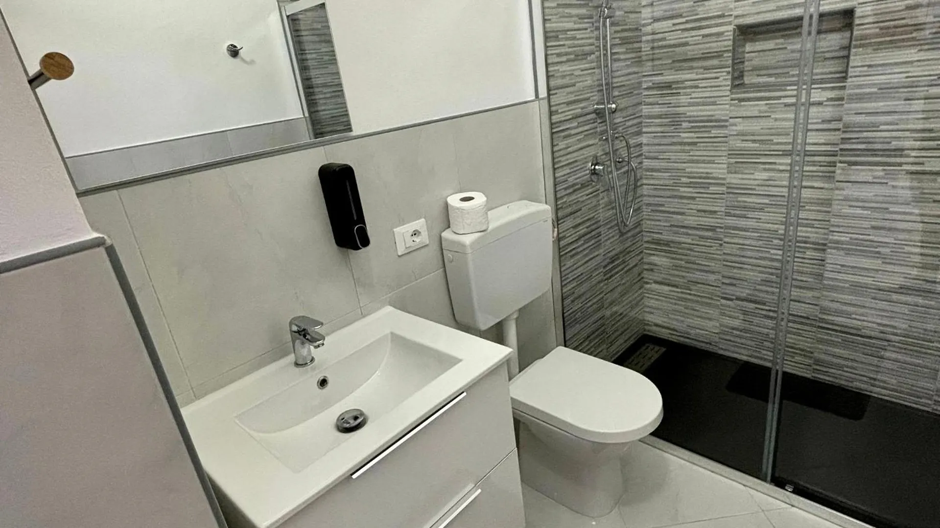 Casa Vacanze La Bonta' Di Palermo 0*,